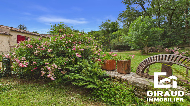 Ma-Cabane - Vente Maison Vouvant, 288 m²