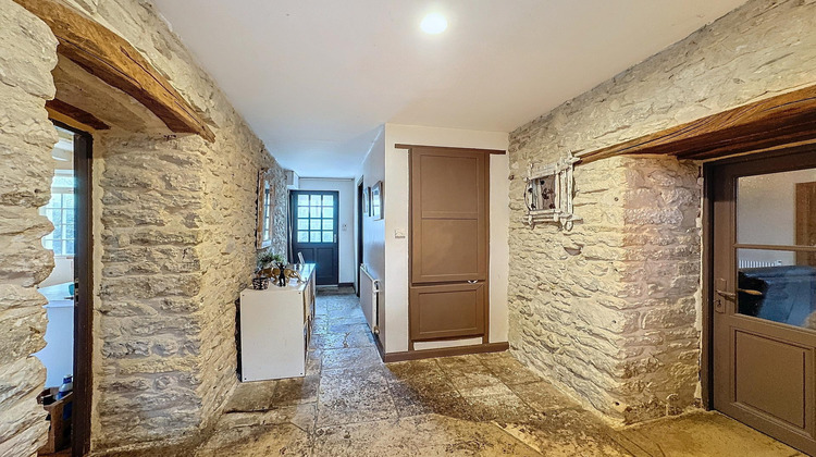 Ma-Cabane - Vente Maison Vouzailles, 203 m²