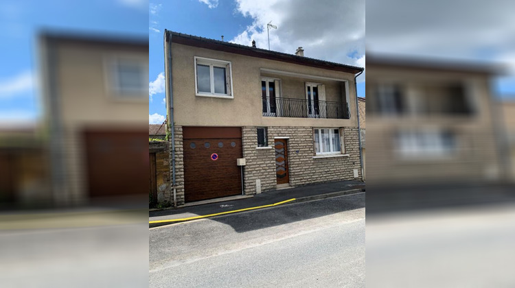 Ma-Cabane - Vente Maison VOUZIERS, 168 m²