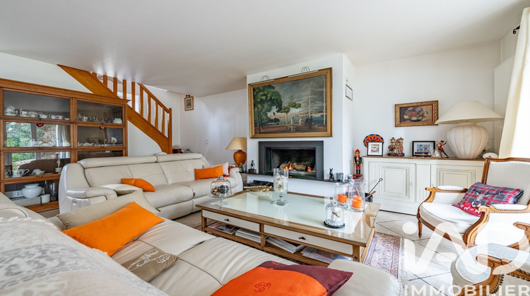 Ma-Cabane - Vente Maison Vulaines-sur-Seine, 276 m²