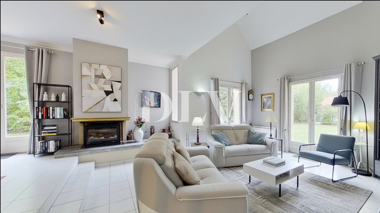 Ma-Cabane - Vente Maison Vulaines-sur-Seine, 194 m²