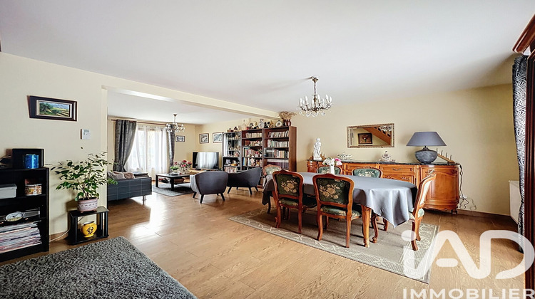 Ma-Cabane - Vente Maison Vulaines-sur-Seine, 175 m²