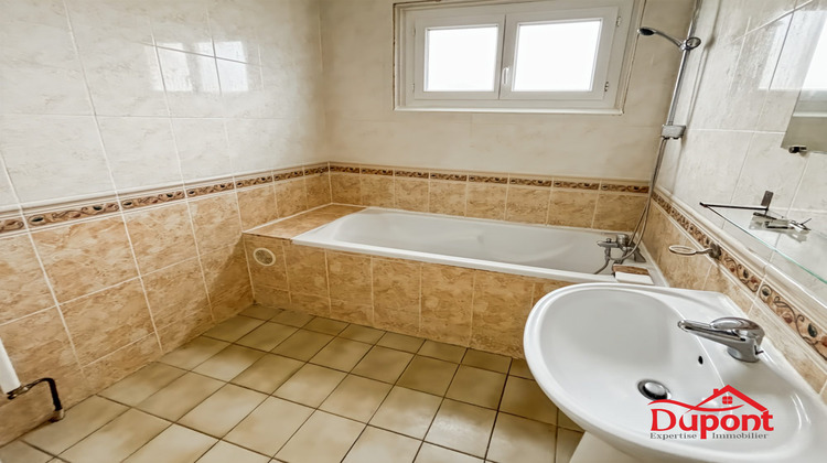 Ma-Cabane - Vente Maison Warcq, 100 m²