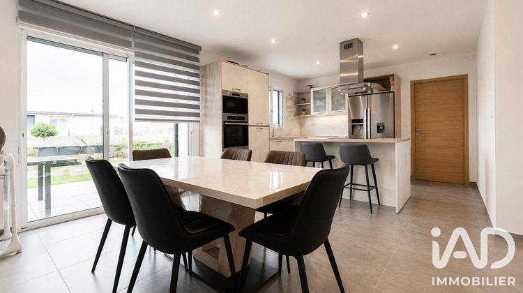 Ma-Cabane - Vente Maison Warcq, 150 m²