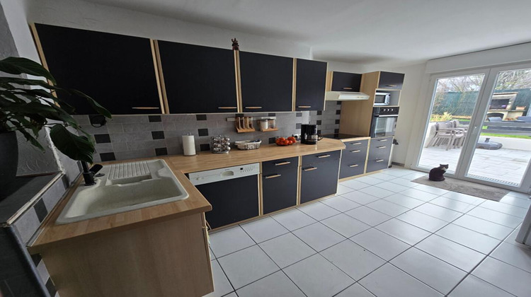 Ma-Cabane - Vente Maison WATTRELOS, 85 m²