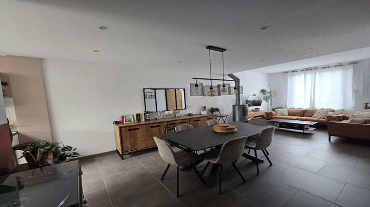 Ma-Cabane - Vente Maison WATTRELOS, 90 m²