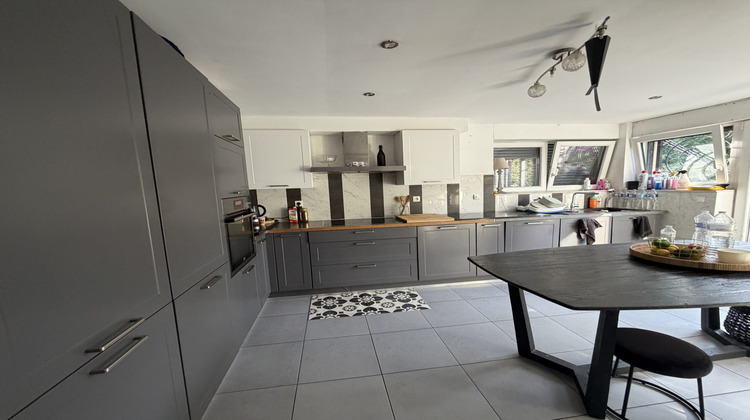 Ma-Cabane - Vente Maison Wattrelos, 100 m²