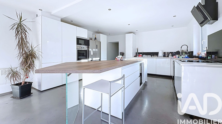 Ma-Cabane - Vente Maison Wavrin, 280 m²