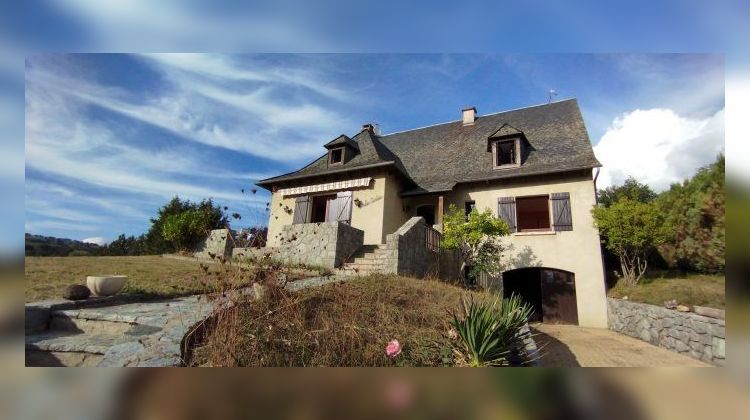 Ma-Cabane - Vente Maison Ydes, 160 m²