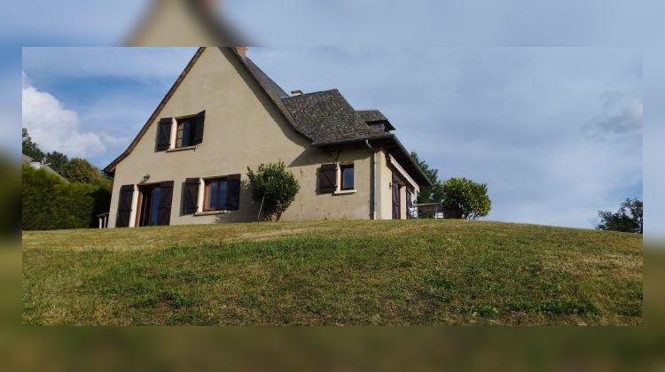 Ma-Cabane - Vente Maison Ydes, 160 m²