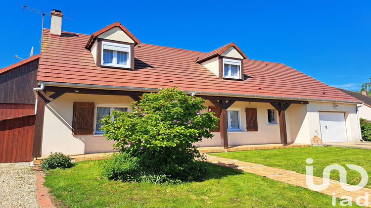 Ma-Cabane - Vente Maison Yèvres, 130 m²