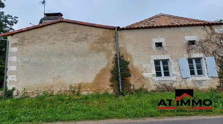 Ma-Cabane - Vente Maison Yviers, 111 m²