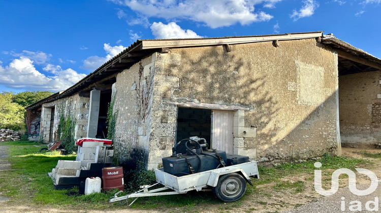 Ma-Cabane - Vente Maison Yviers, 69 m²