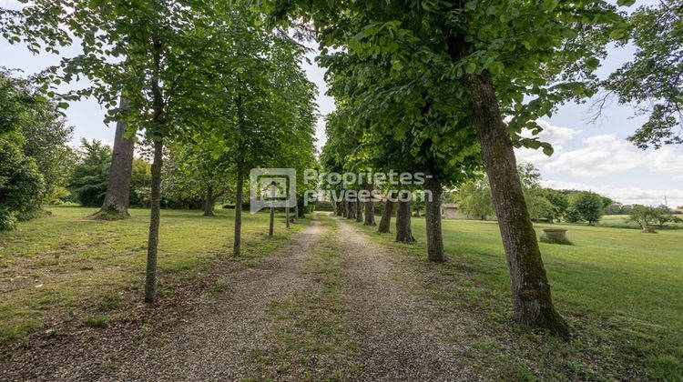 Ma-Cabane - Vente Maison YVRAC, 330 m²