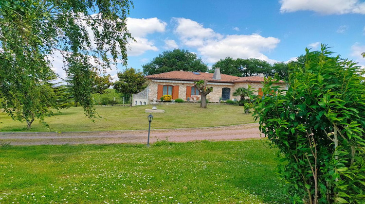 Ma-Cabane - Vente Maison YVRAC, 360 m²