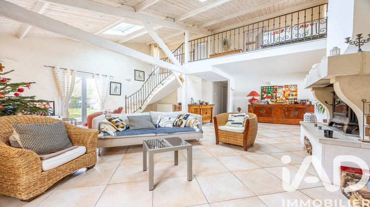 Ma-Cabane - Vente Maison Yvrac, 250 m²