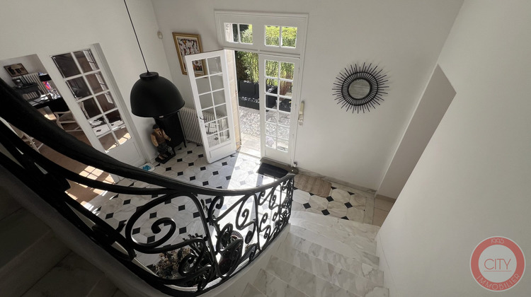 Ma-Cabane - Vente Maison Yvrac, 350 m²