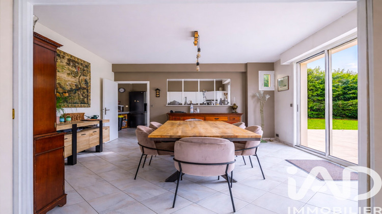 Ma-Cabane - Vente Maison Yvré-l'Évêque, 229 m²