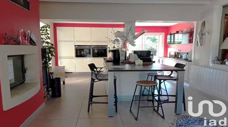 Ma-Cabane - Vente Maison Yvré-l'Évêque, 205 m²