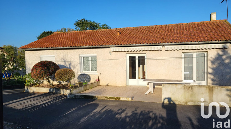 Ma-Cabane - Vente Maison Yzernay, 106 m²