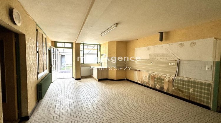 Ma-Cabane - Vente Maison YZERNAY, 178 m²