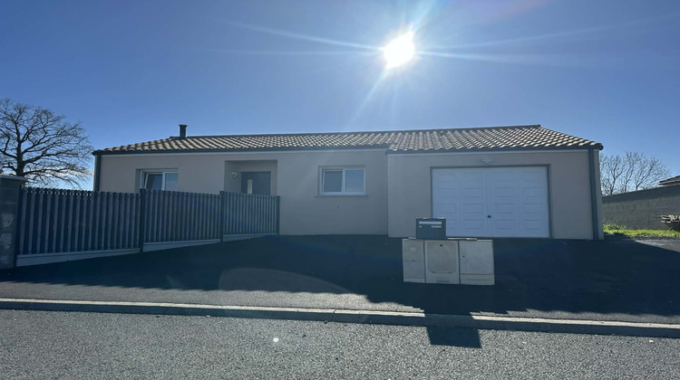 Ma-Cabane - Vente Maison YZERNAY, 109 m²