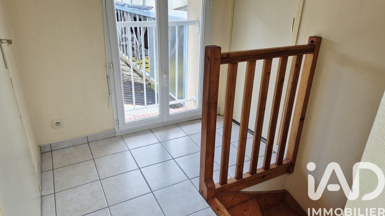 Ma-Cabane - Vente Maison Yzernay, 55 m²