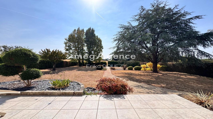 Ma-Cabane - Vente Maison YZERNAY, 94 m²
