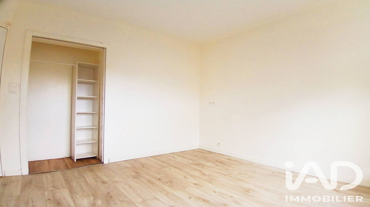 Ma-Cabane - Vente Maison Yzernay, 80 m²