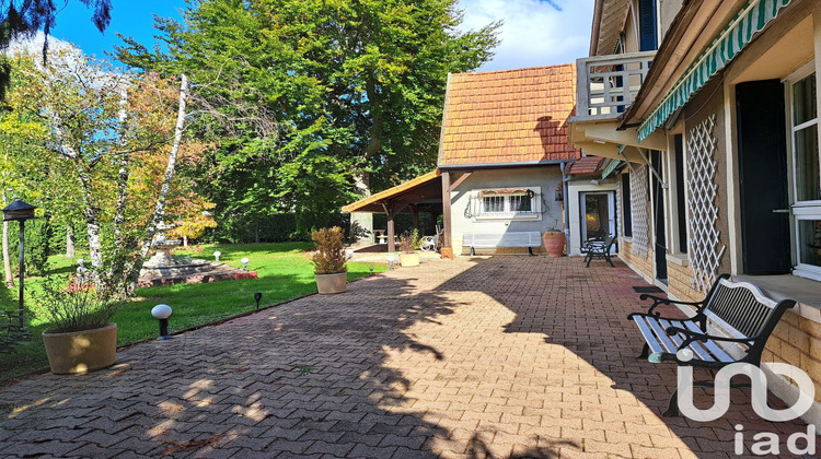 Ma-Cabane - Vente Maison Yzeure, 267 m²