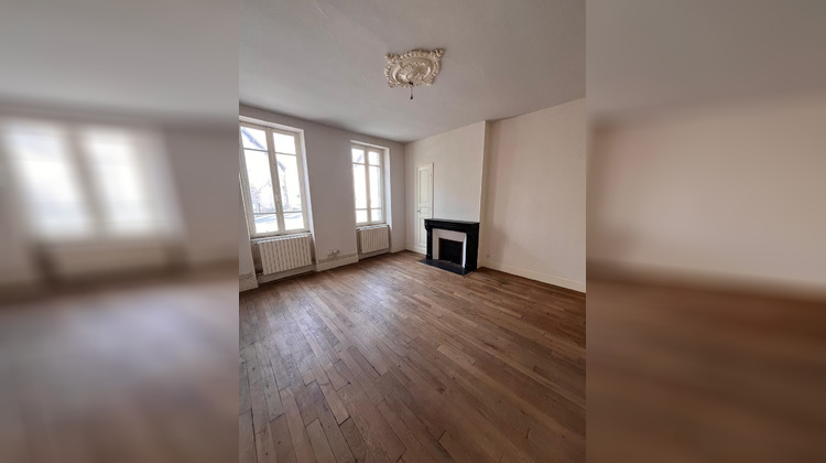 Ma-Cabane - Vente Maison Yzeure, 306 m²