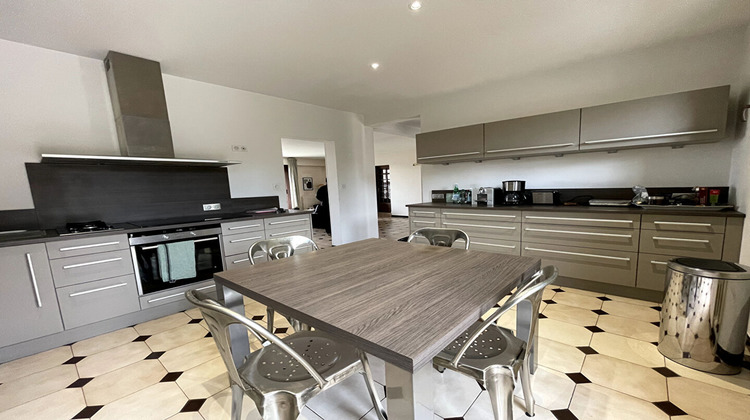 Ma-Cabane - Vente Maison YZEURE, 200 m²