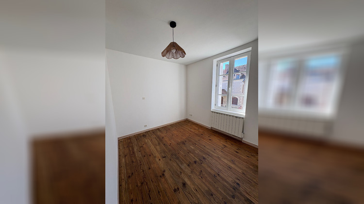 Ma-Cabane - Vente Maison YZEURES-SUR-CREUSE, 56 m²