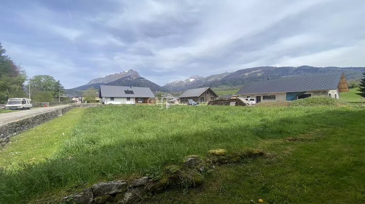 Ma-Cabane - Vente Terrain École, 553 m²