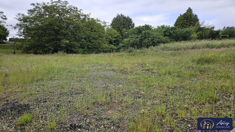 Ma-Cabane - Vente Terrain Égletons, 2328 m²