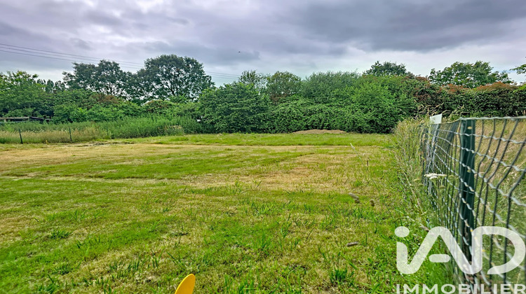 Ma-Cabane - Vente Terrain Étrelles, 571 m²