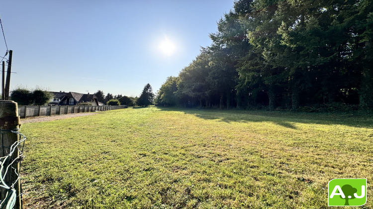 Ma-Cabane - Vente Terrain Ézy-sur-Eure, 2016 m²