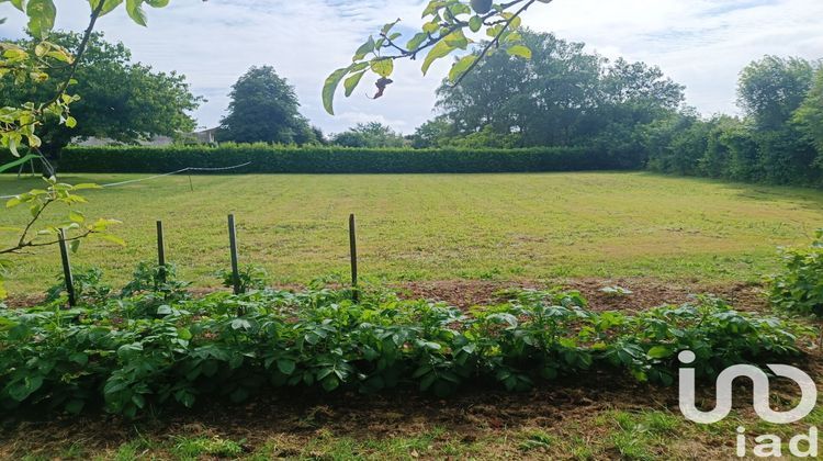 Ma-Cabane - Vente Terrain Aigondigné, 1000 m²