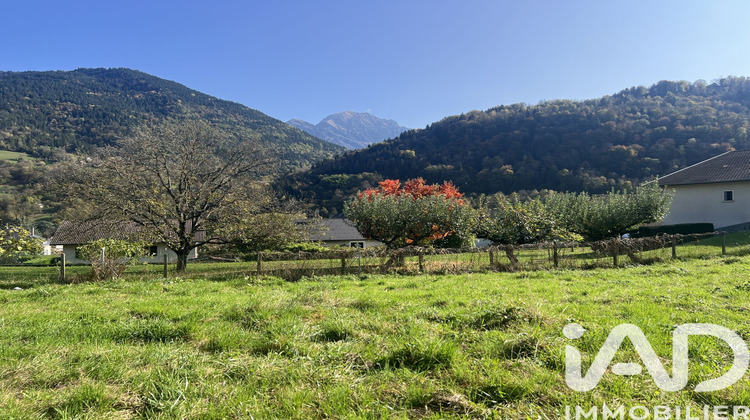 Ma-Cabane - Vente Terrain Allevard, 700 m²