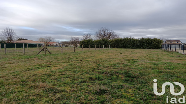 Ma-Cabane - Vente Terrain Ambarès-Et-Lagrave, 1088 m²