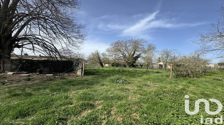 Ma-Cabane - Vente Terrain Amberre, 1515 m²