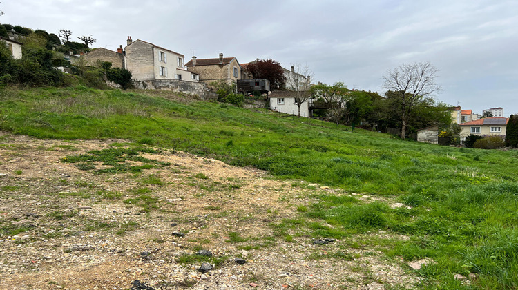 Ma-Cabane - Vente Terrain ANGOULEME, 350 m²