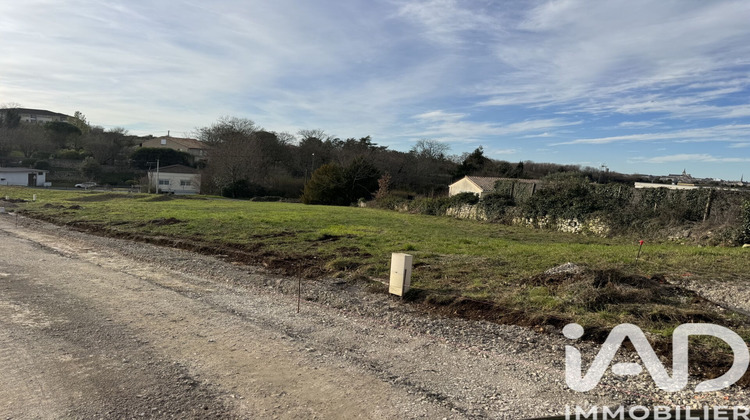 Ma-Cabane - Vente Terrain Angoulême, 350 m²