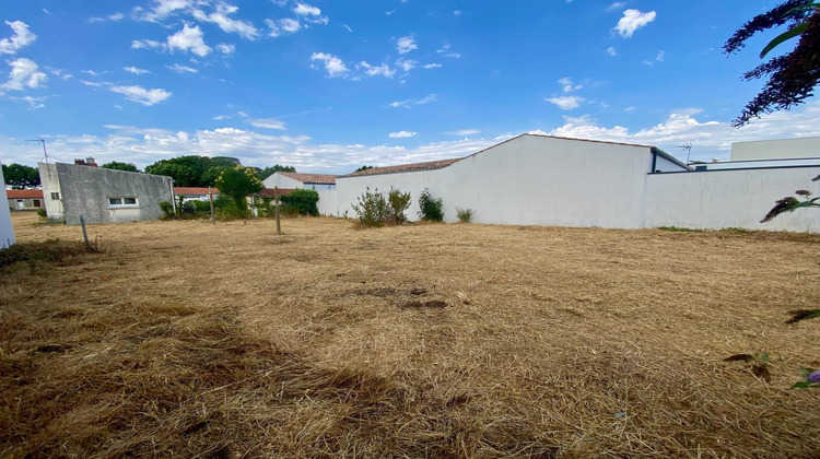 Ma-Cabane - Vente Terrain Angoulins, 701 m²