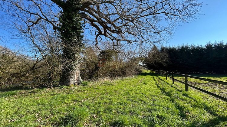 Ma-Cabane - Vente Terrain ARGENCES, 7991 m²