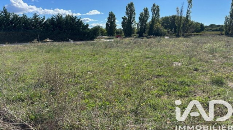 Ma-Cabane - Vente Terrain Arpaillargues-Et-Aureillac, 898 m²