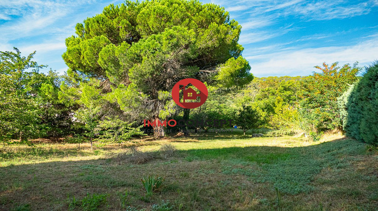 Ma-Cabane - Vente Terrain Bagnols-sur-Cèze, 1950 m²