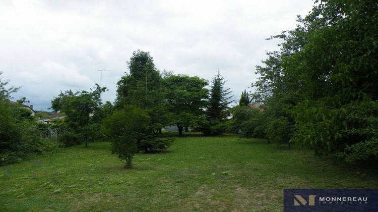 Ma-Cabane - Vente Terrain Barbezieux-Saint-Hilaire, 937 m²