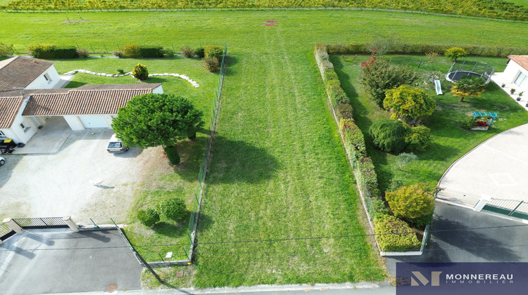 Ma-Cabane - Vente Terrain Barbezieux-Saint-Hilaire, 464 m²