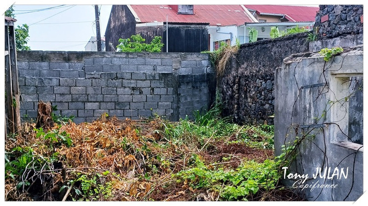 Ma-Cabane - Vente Terrain BASSE TERRE, 179 m²